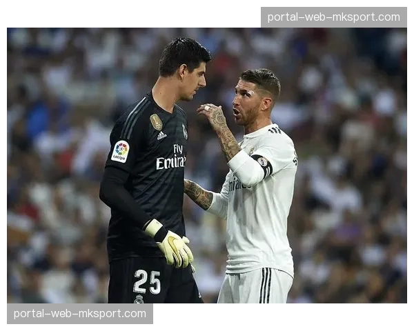 皇马门将库尔图瓦专访：谈复出后状态与球队防守体系的默契构建